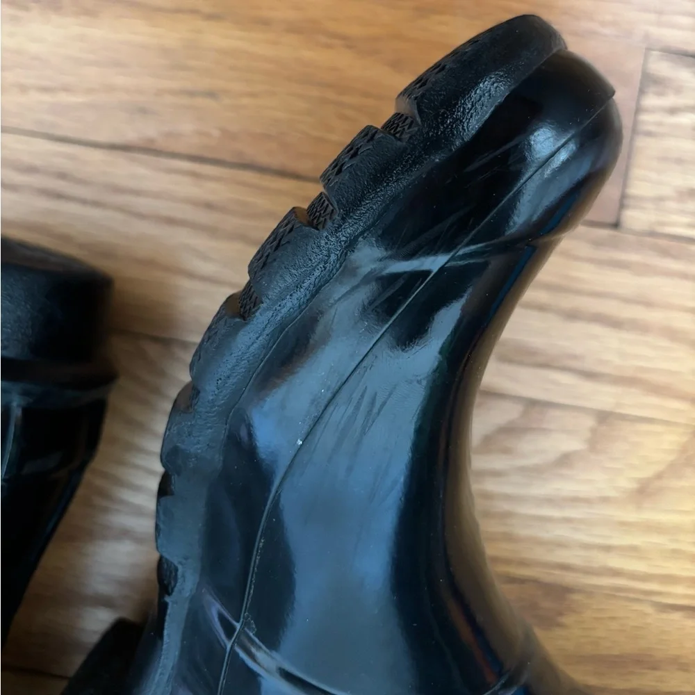 Hunter Women’s Glossy Black Short Size Boots~Size 8/F-7/M~W23700~EUC - Picture 11 of 16